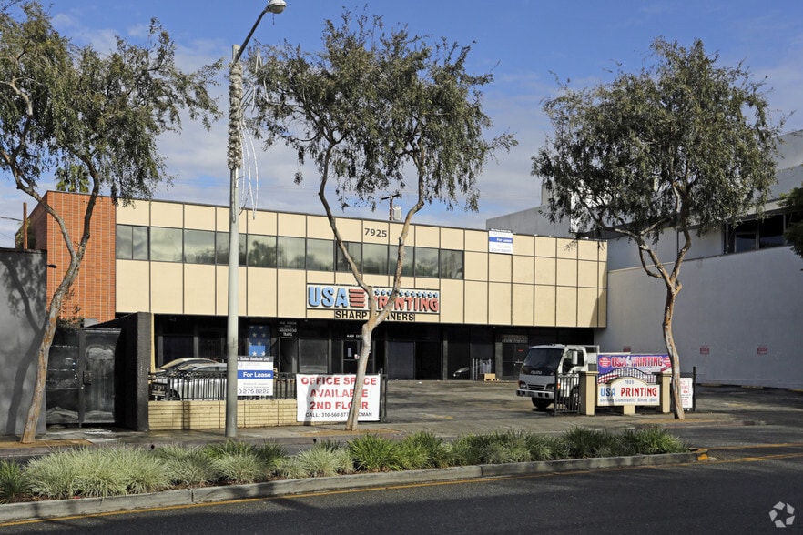 Primary Photo Of 7925 Santa Monica Blvd, West Hollywood Office For Lease