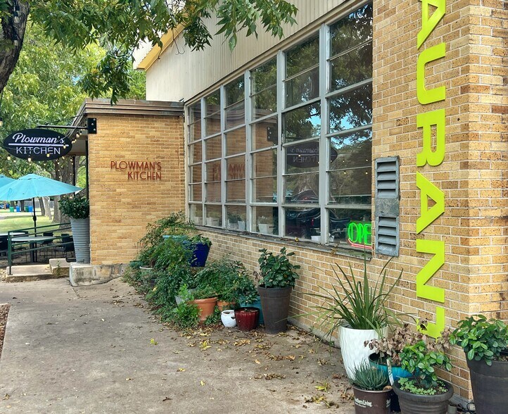 More Photos Of 410 W 7th St, Taylor Research And Development For Lease