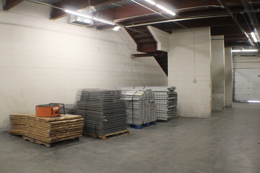 More Photos Of 869 W Florida Ave, Hemet Unknown For Lease