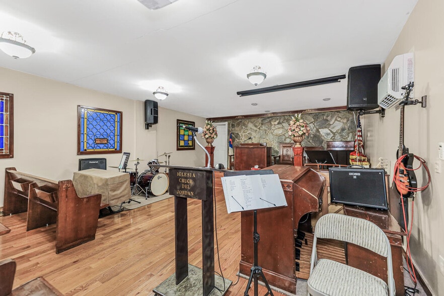 More Photos Of 2466 Webster Ave, Bronx Religious Facility For Sale