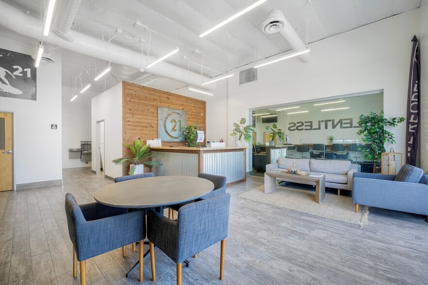 More Photos Of 1523 S Coast Hwy, Oceanside Freestanding For Lease