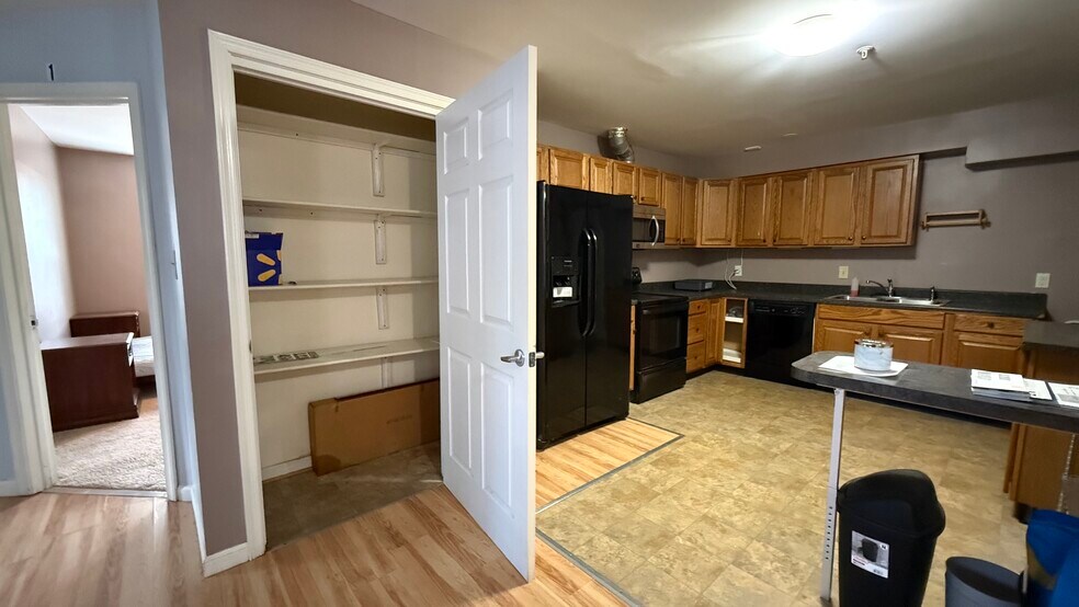 More Photos Of 5212 Astor Pl SE, Washington Assisted Living For Lease