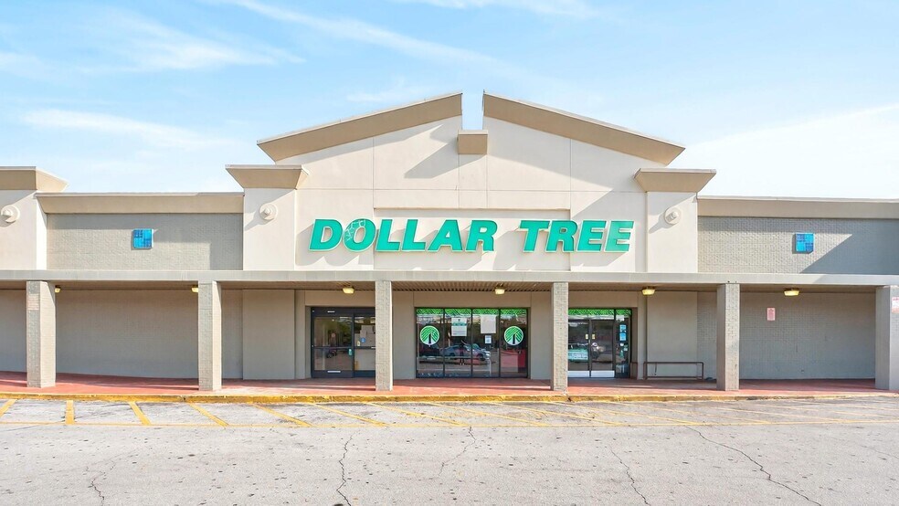 More Photos Of 733-775 S Orange Blossom Trl, Apopka Freestanding For Sale