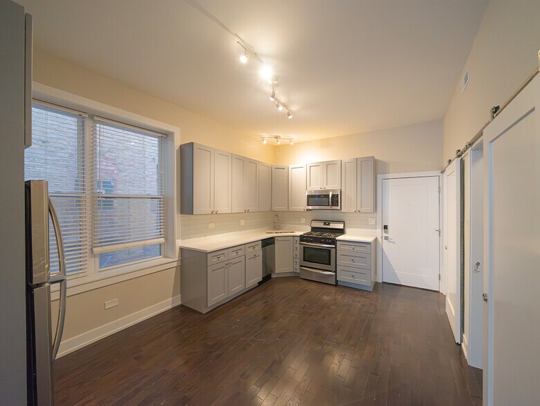 More Photos Of 1246 N Artesian Ave, Chicago Apartments For Sale