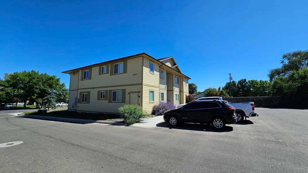 More Photos Of 509-523 Rose St N, Twin Falls Apartments For Sale