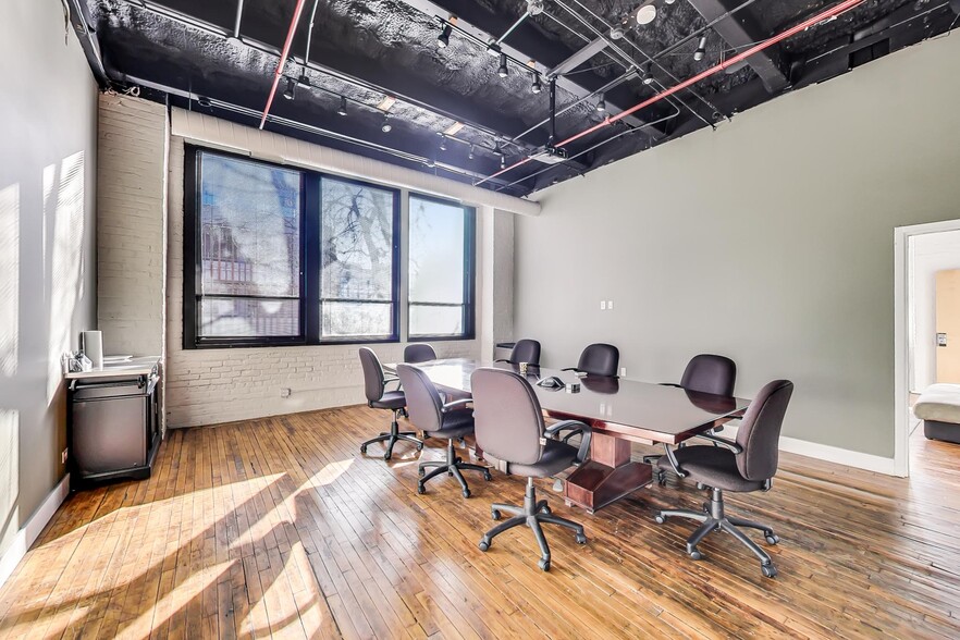 More Photos Of 400-420 N May St, Chicago Loft Creative Space For Lease