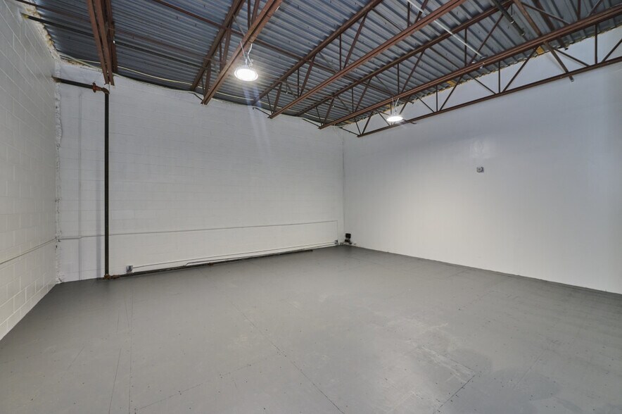 More Photos Of 1 Melvin unit C St, Wakefield Industrial For Lease