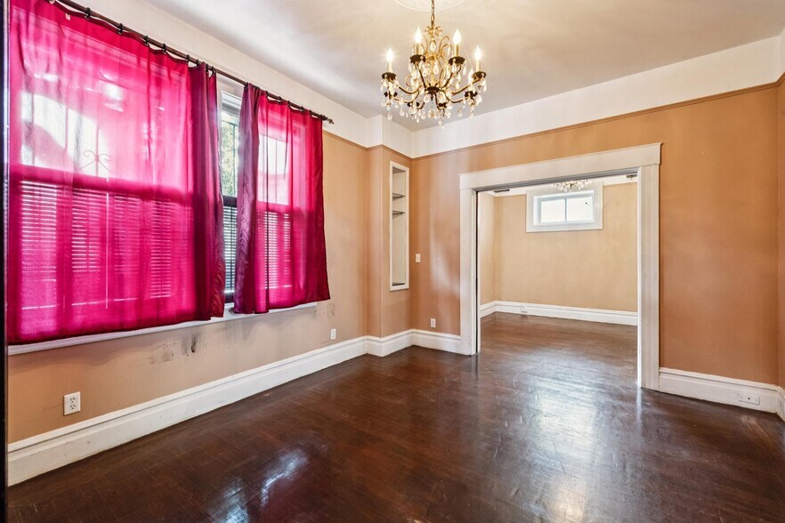 More Photos Of 19 Danvers St, San Francisco Apartments For Sale