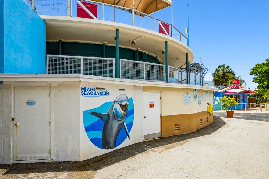 More Photos Of 4400 Rickenbacker Cswy, Miami Specialty For Sale