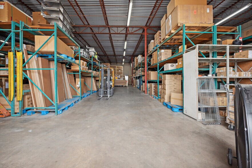 More Photos Of 2701 W California Ave, Oklahoma City Industrial For Sale