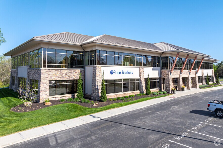 More Photos Of 12721 Metcalf Ave, Overland Park Office For Lease