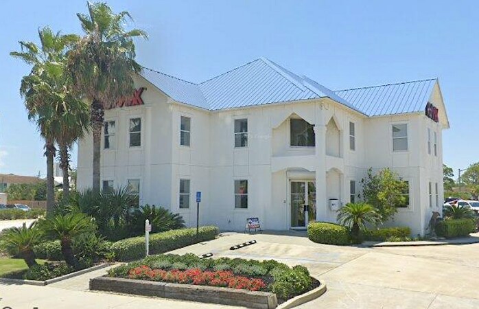 Primary Photo Of 645 Gulf Shores Pky, Gulf Shores Office For Sale