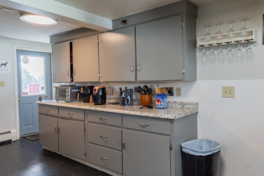 More Photos Of , Madison Specialty For Sale