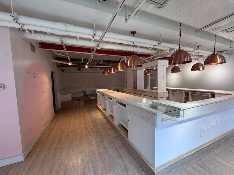 More Photos Of 204 Wythe Ave, Brooklyn Apartments For Lease