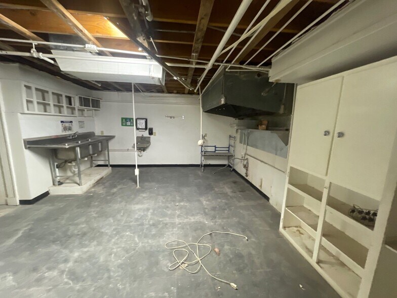 More Photos Of 125 Avenue J, Anson Skilled Nursing Facility For Sale