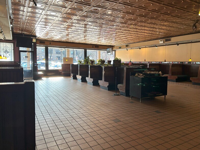 More Photos Of 1200-1310 E 53rd St, Chicago Storefront For Lease