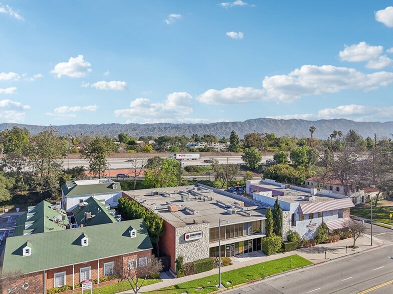 More Photos Of 10639 Riverside Dr, North Hollywood Office For Sale