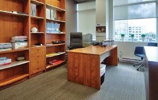 More Photos Of 180 Pl De La Côte-Vertu, Montréal Office For Sale