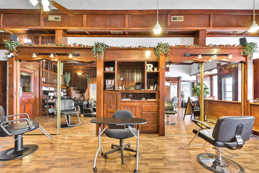 More Photos Of 16 N Main St, Payette Storefront Retail Residential For Sale