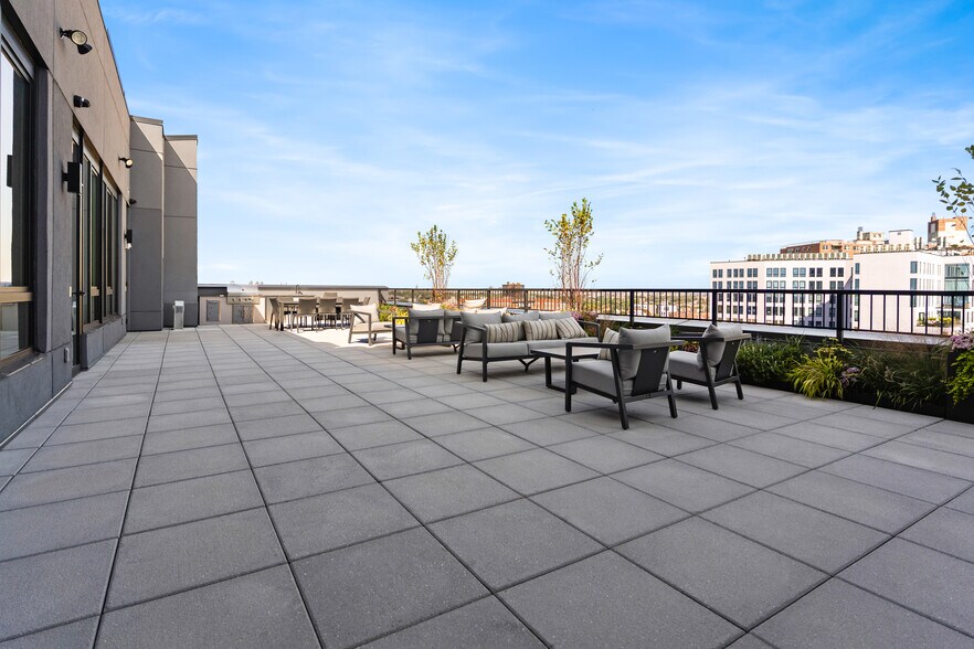 More Photos Of 2255 Nostrand Ave, Brooklyn Office For Lease