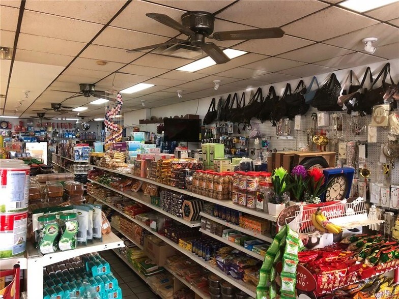 More Photos Of 294 W Ferry St, Buffalo Restaurant For Lease