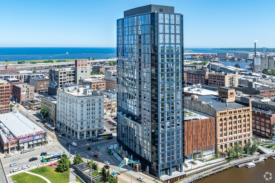 Primary Photo Of 333 N Water St, Milwaukee Apartments For Lease