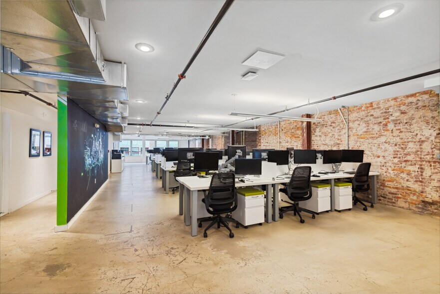 More Photos Of 121-127 S 13th St, Philadelphia Office For Lease