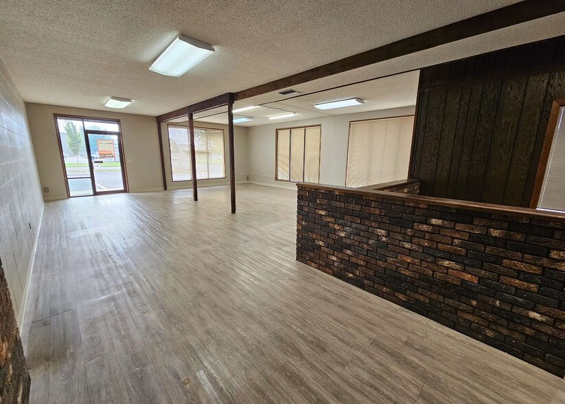 More Photos Of 3411 S Hawthorne Ave, Sioux Falls Office For Lease