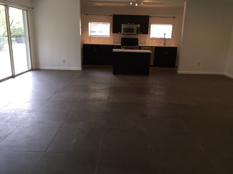 More Photos Of 832 S Parsons Ave, Brandon Land For Sale