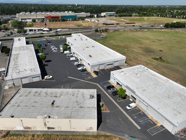 More Photos Of 2626 West Ln, Stockton Warehouse For Lease