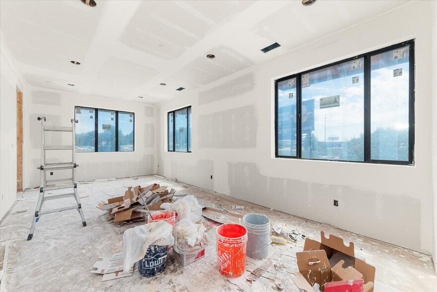 More Photos Of 9878 Kirkpatrick st, Hayden Office For Sale