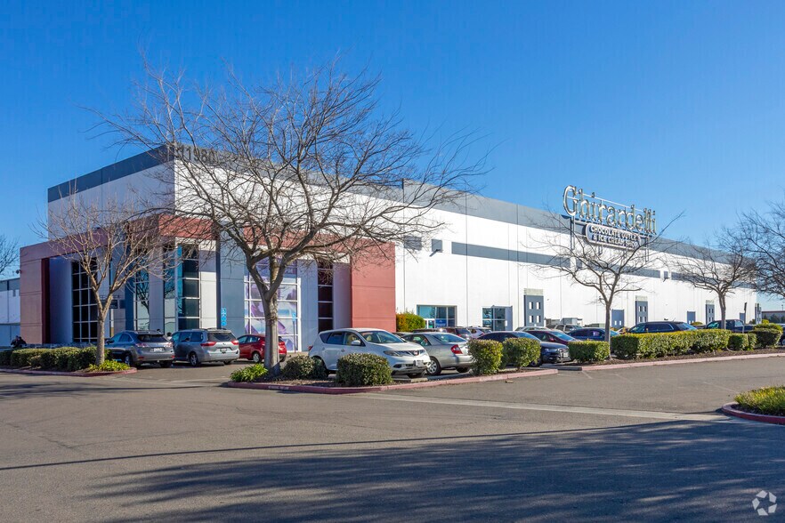 More Photos Of 11980 S Harlan Rd, Lathrop Distribution For Lease