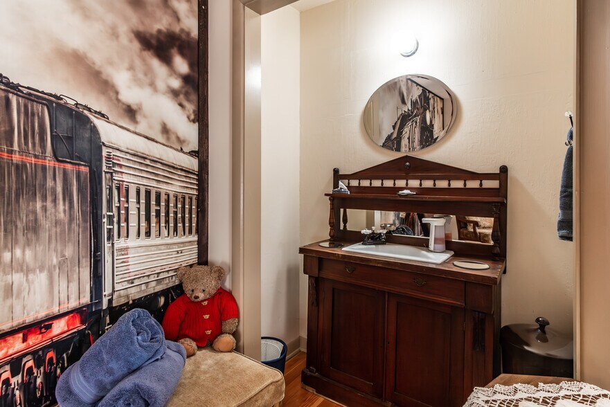 More Photos Of 236 SE Stephens St, Roseburg Hospitality For Sale