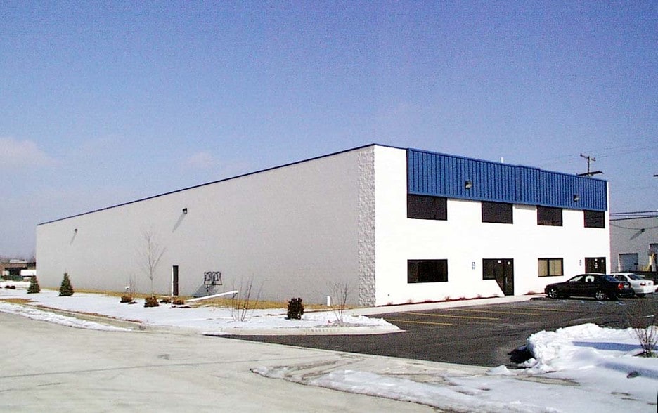 More Photos Of 6739 Cypress Rd, Romulus Distribution For Sale