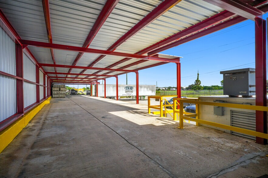 More Photos Of 901 NW 9th St, Belle Glade Industrial For Lease