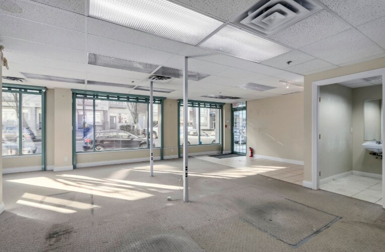 More Photos Of 511 W 7th Ave, Vancouver Apartments For Sale