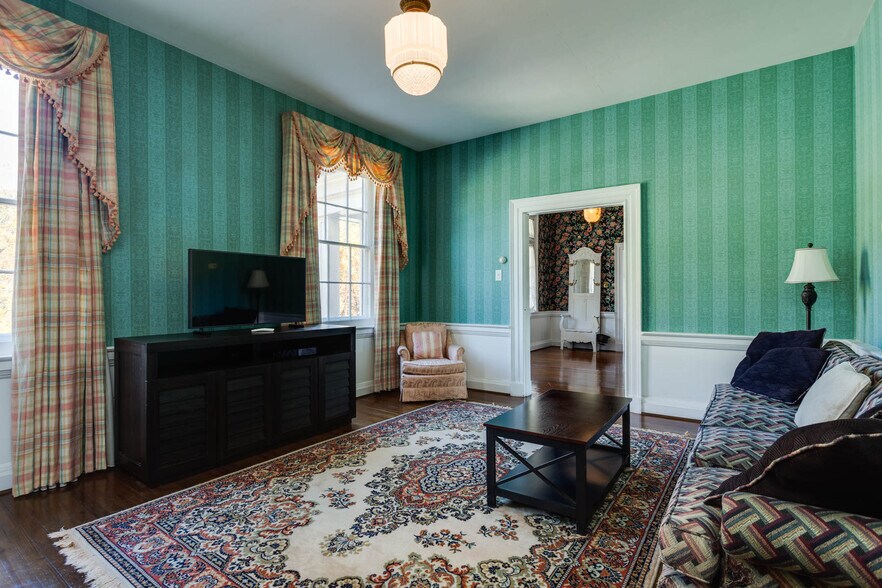 More Photos Of 4301 Longdale Furnace Rd, Clifton Forge Lodge Meeting Hall For Sale