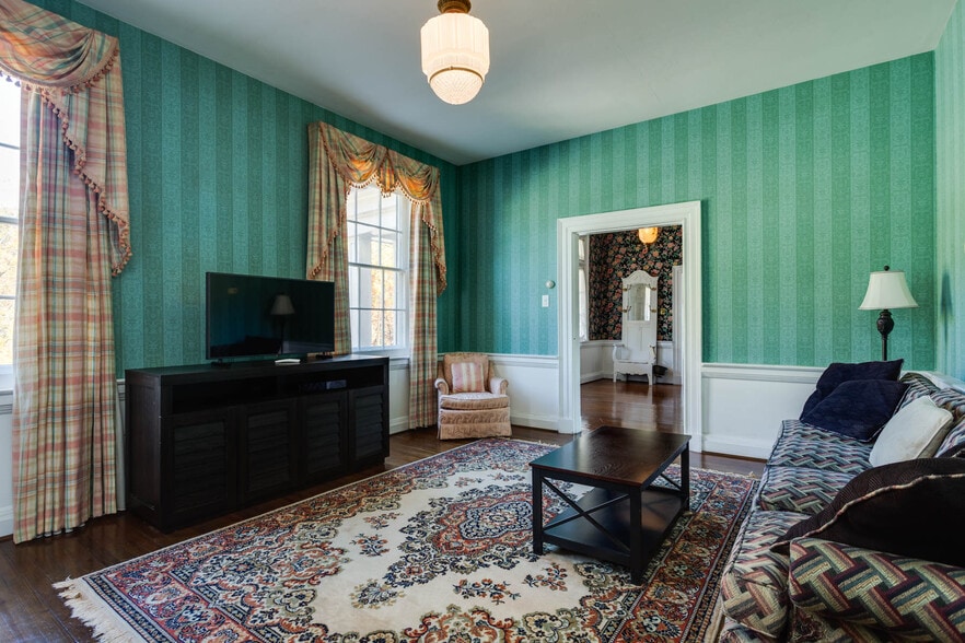 More Photos Of 4301 Longdale Furnace Rd, Clifton Forge Lodge Meeting Hall For Sale