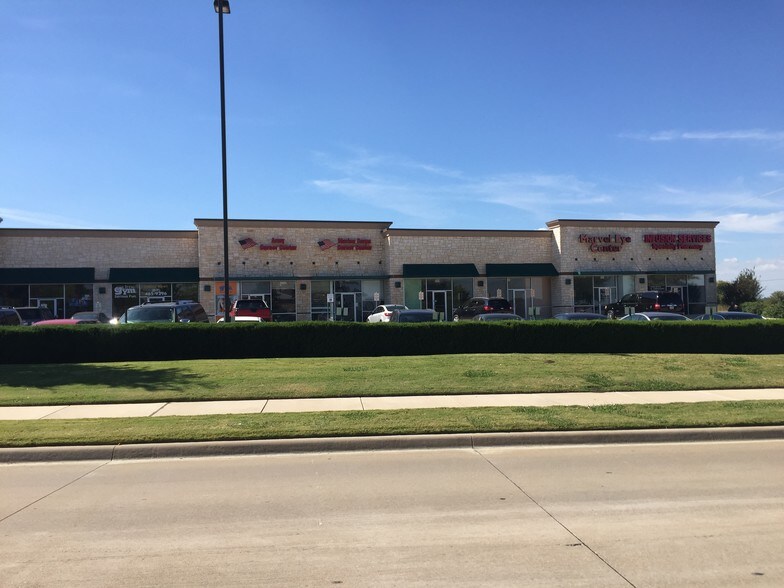 More Photos Of 1724 E Broad St, Mansfield Freestanding For Lease