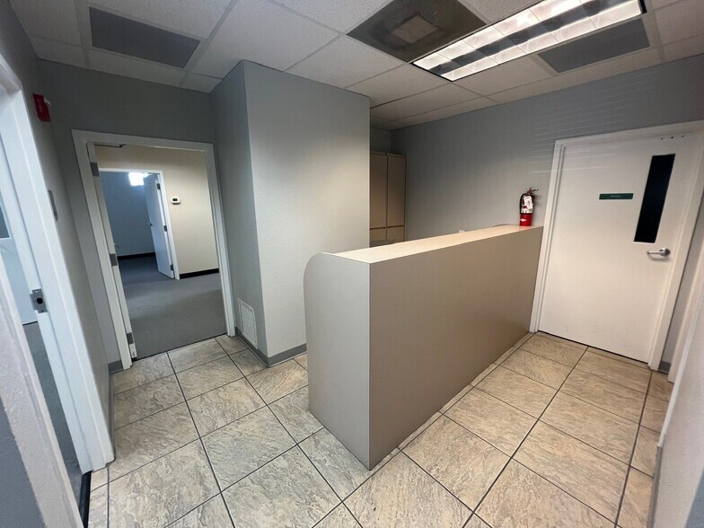 More Photos Of 2810 St Isabel St, Tampa Medical For Lease