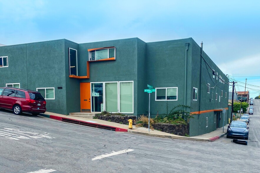 Primary Photo Of 1140 E Franklin Ave, El Segundo Light Manufacturing For Lease