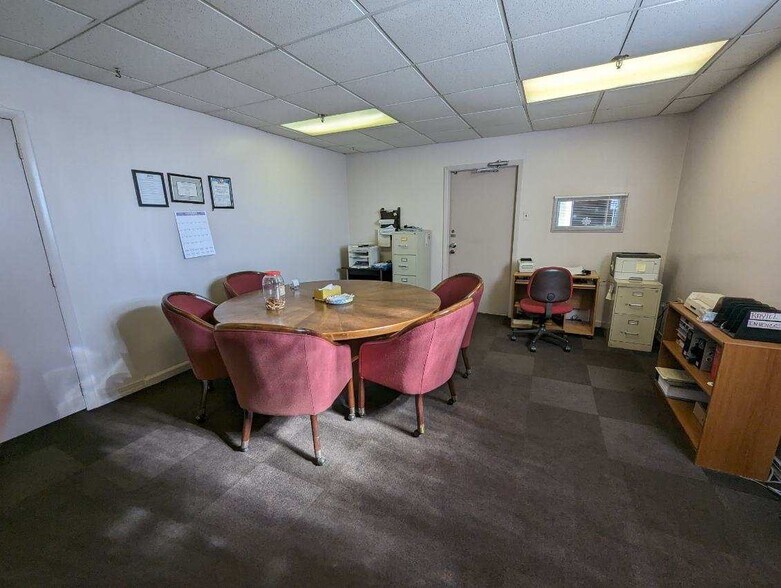 More Photos Of 1241 E Erie Ave, Philadelphia Warehouse For Lease