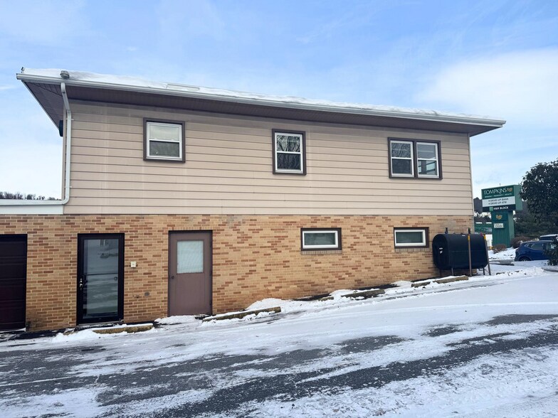 More Photos Of 227 Route 61 S, Schuylkill Haven Office For Lease