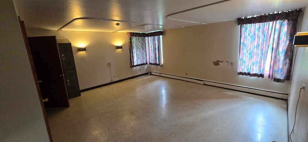 More Photos Of 2876 230th St, Sidney Assisted Living For Sale