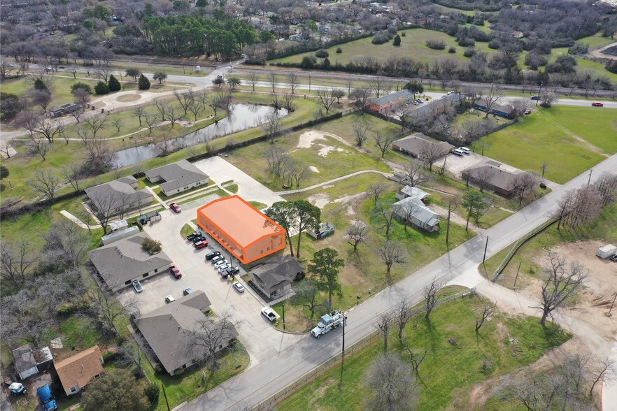 Primary Photo Of 1500 N Ruddell St, Denton Office Residential For Sale
