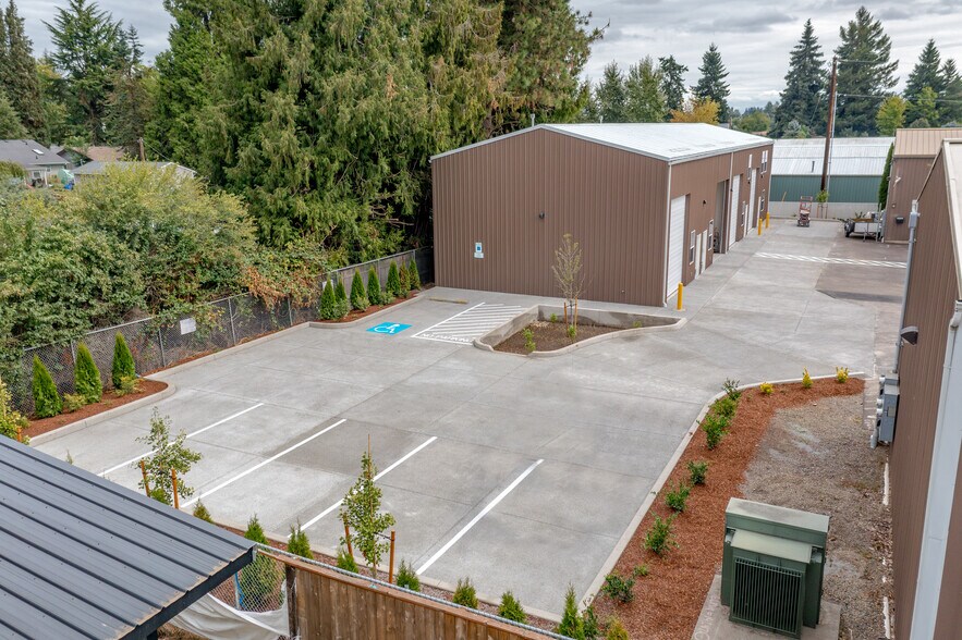 More Photos Of 3662-3668 Candlewood Ct NE, Keizer Industrial For Sale