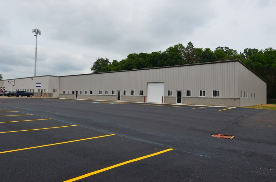 More Photos Of 413 Applegrove St NW, Canton Warehouse For Lease
