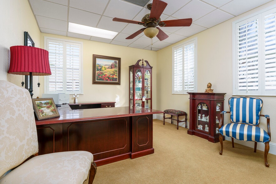 More Photos Of 2308 Michigan Ct, Dalworthington Gardens Office Residential For Sale