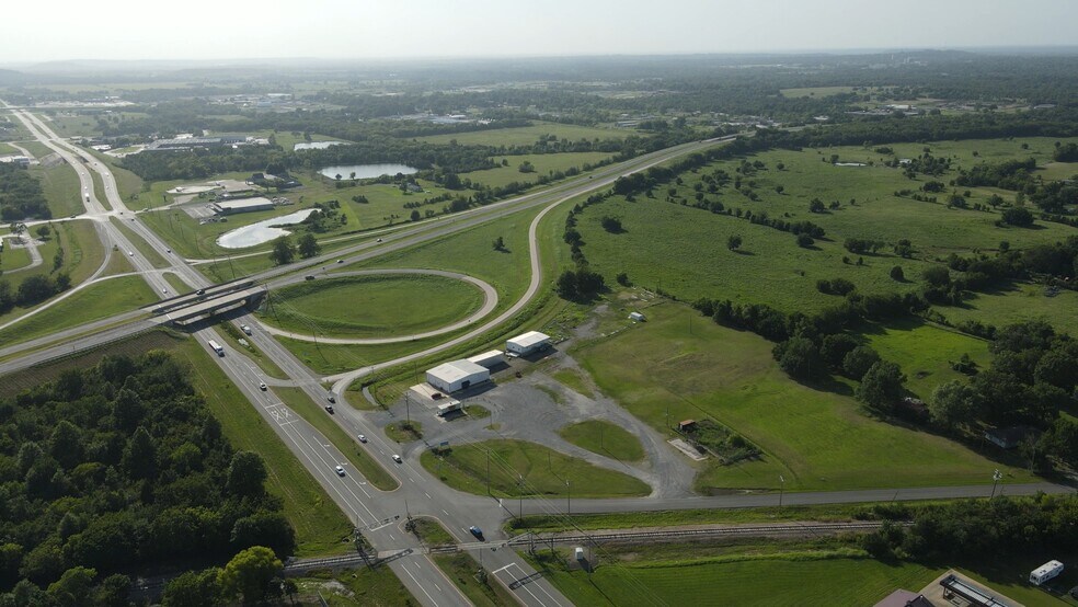More Photos Of 120 W Peak Blvd, Muskogee Freestanding For Sale