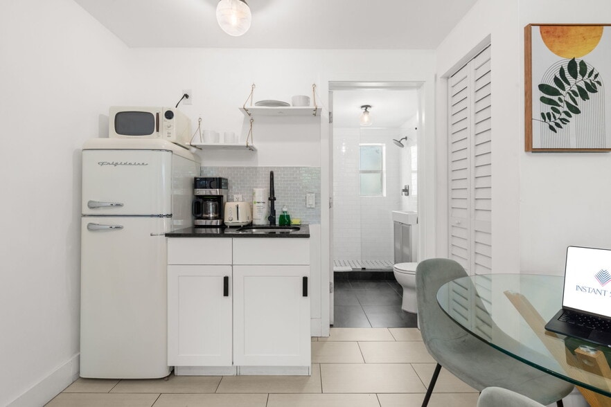 More Photos Of 7320 Byron Ave, Miami Beach Hotel For Sale